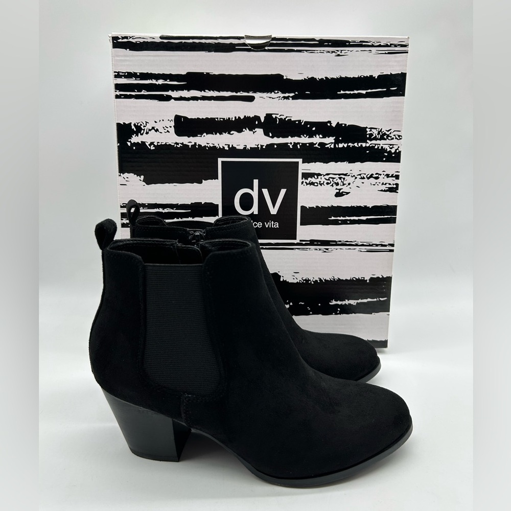 DV by Dolce Vita Collyns Black Faux Suede Ankle Booties Size 8 New With Box - Picture 12 of 12